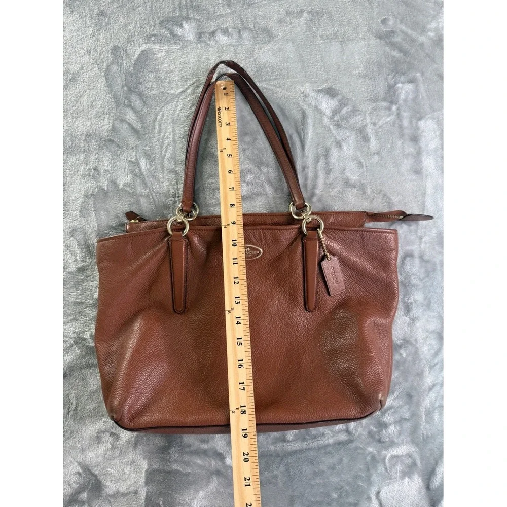 Coach Madison Phoebe Large Brown Pebbled Leather Shoulder Bag Tote F25635 Used
